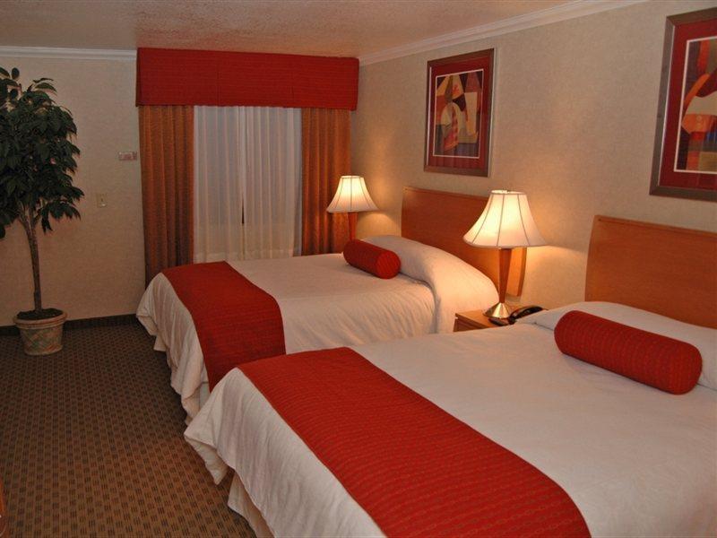 Best Western Airport Albuquerque Innsuites Hotel & Suites Exterior foto